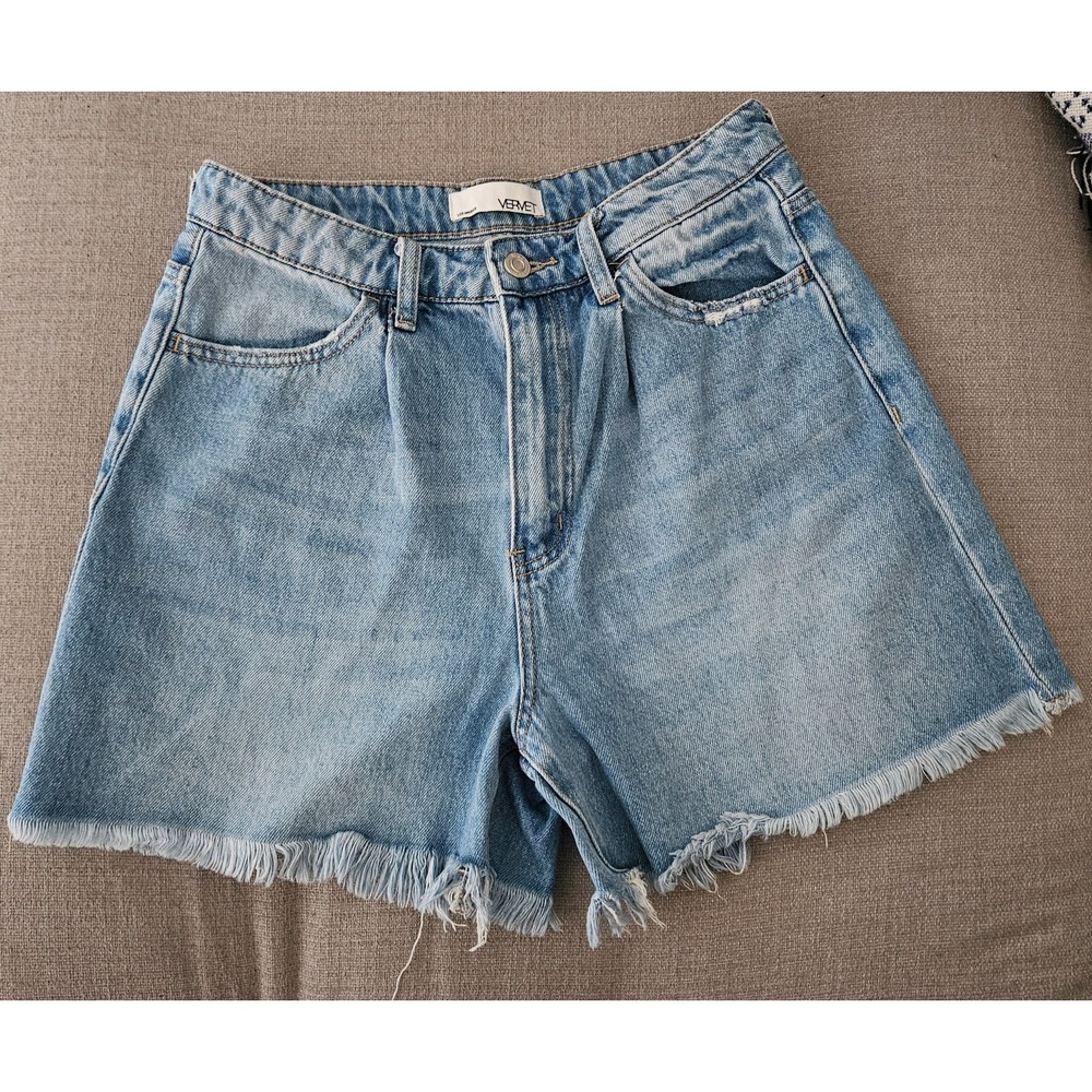 Vervet Womens Light Wash Blue Jean Cut Off Denim Shorts Size Medium‎